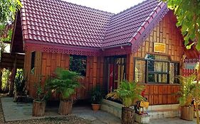 Song Lao Guesthouse Thakhek Exterior photo