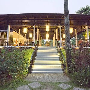 The River Resort Champasak Exterior photo